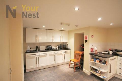 7 bedroom house to rent, Archery Road, Headingley, LS2 9AU