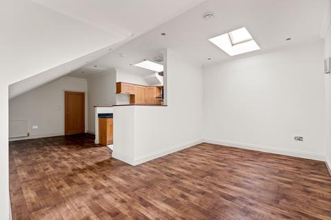 2 bedroom penthouse for sale - Sandgate Road, Folkestone, CT20