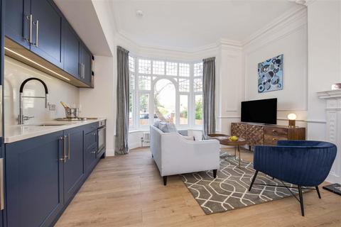 1 bedroom apartment for sale - Hampton Road, Twickenham