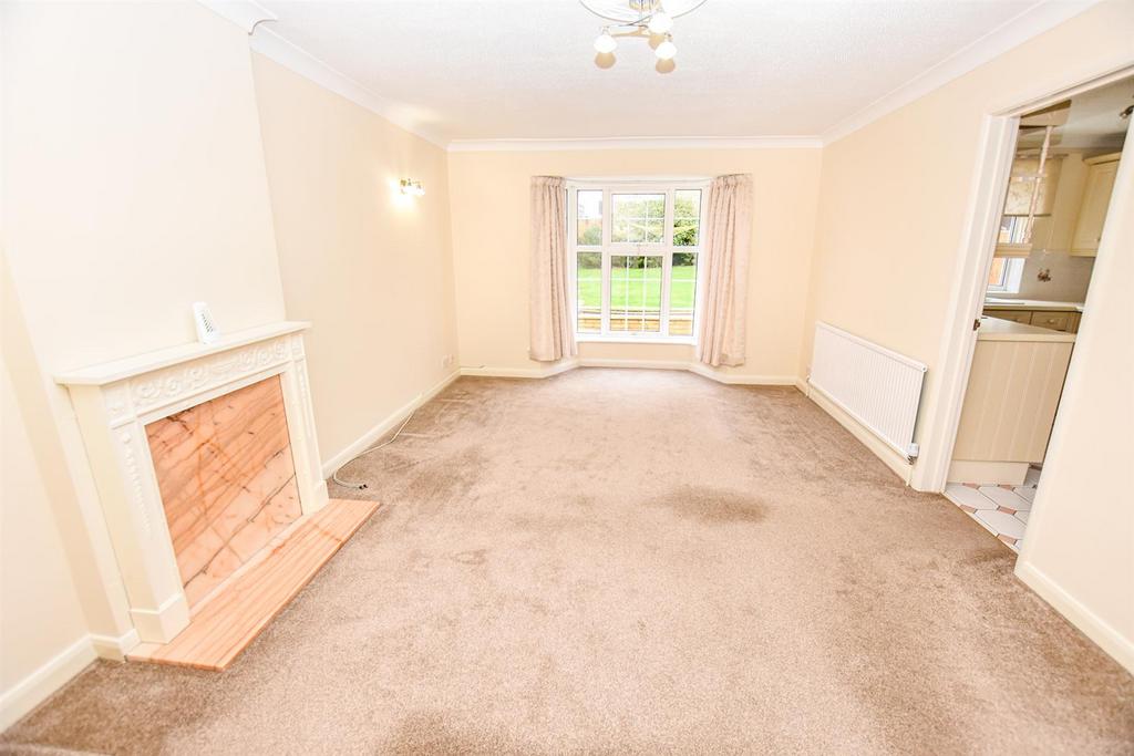 Hawthorn Walk, South Woodham Ferrers, Chelmsford 2 bed bungalow £375,000