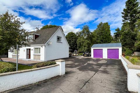 5 bedroom detached house for sale - Grant Road, Grantown-On-Spey