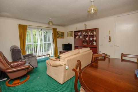 2 bedroom bungalow for sale - Orchard Close, Westbury-On-Trym, Bristol