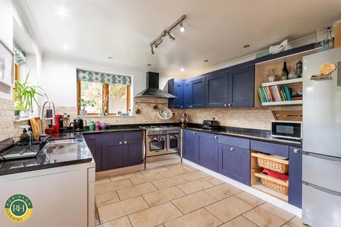 Church Cottage Church Lane, Bessacarr, Doncaster, DN4 6QR