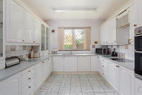 4 bedroom detached house for sale - Branksome Towers, Poole