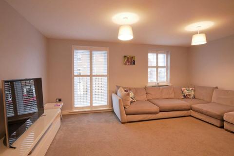28 Cae Canol, Penarth, CF64 3RL