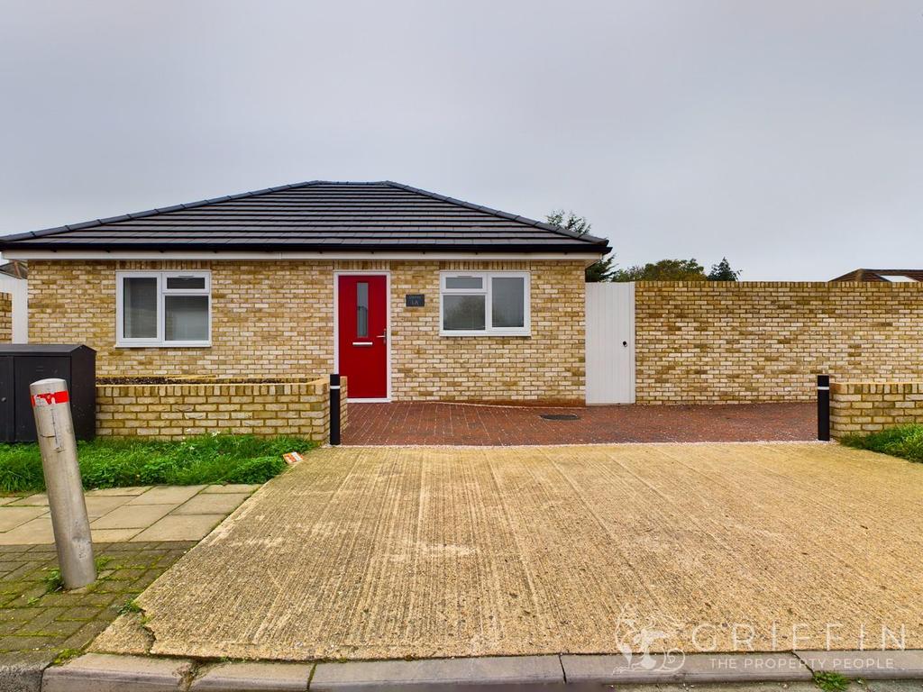 Parsonage Road, Rainham 2 bed bungalow £450,000