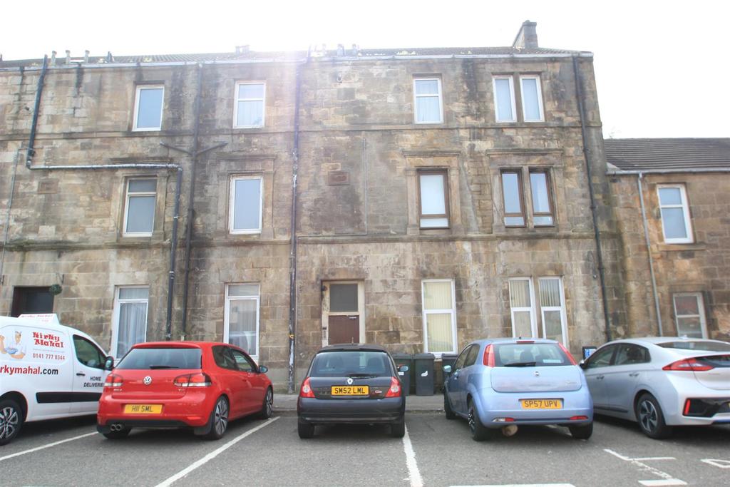 38 Eastside, Kirkintilloch, Glasgow 1 bed flat £450 pcm (£104 pw)