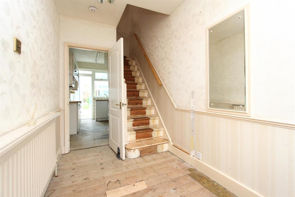 Hallway 2.JPG