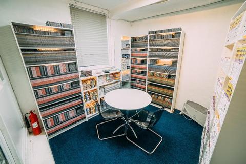 Property for sale - Kirk Gate, Newark