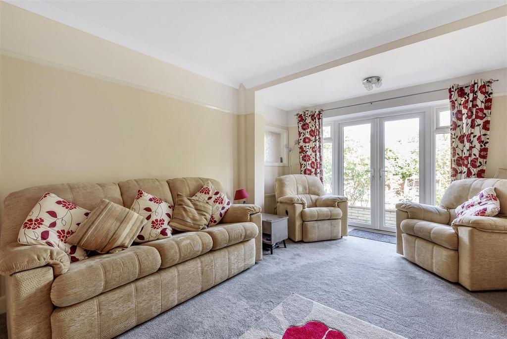 Mortimer Crescent, Worcester Park