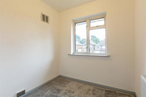 65 Sandy Lane, Bramcote, Nottingham, NG9 3GT