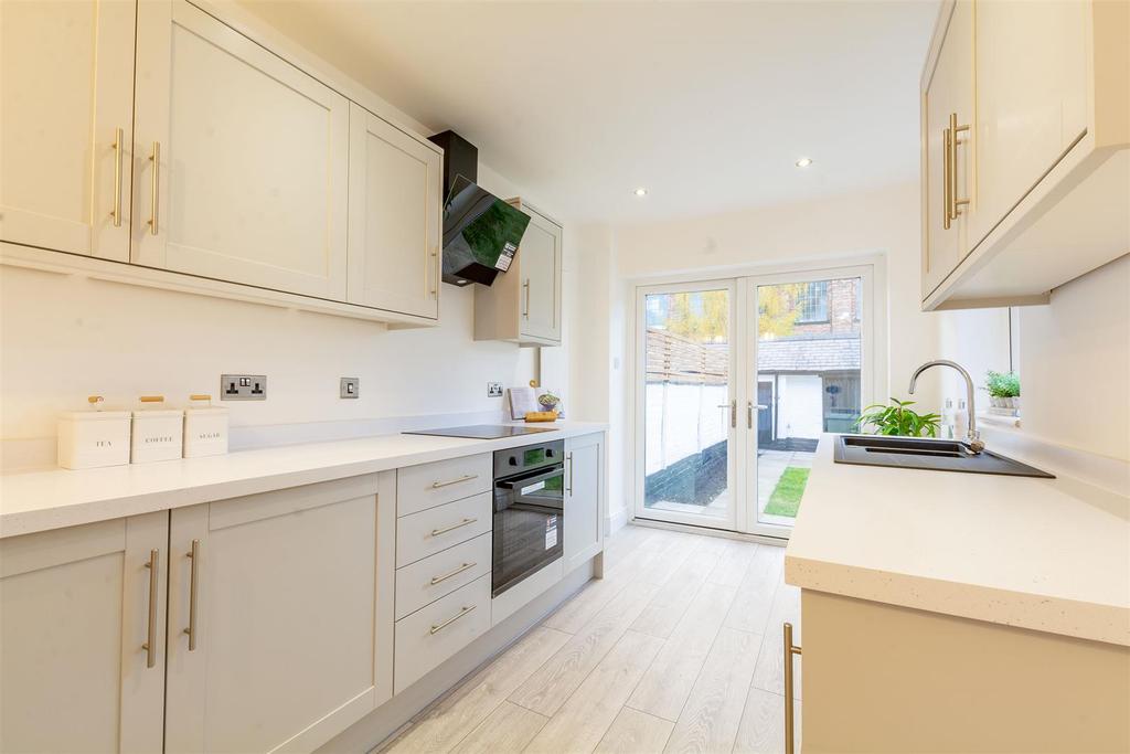 Walton Street, Long Eaton 3 bed semidetached house for sale £210,000