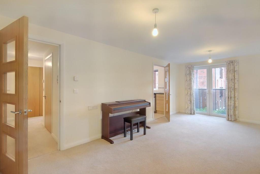 8527061-interior12 (Medium).jpg