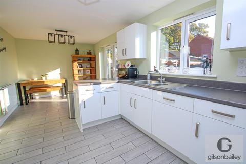 17 Bittern Avenue, Sprowston, Norwich, NR7 8FG