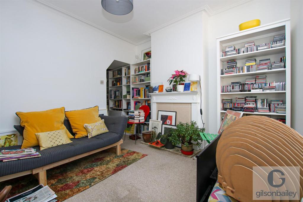 Primrose Road, Norwich 2 bed terraced house £250,000