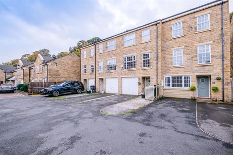 31 Broadacres, Bailiff Bridge, Brighouse, HD6 4DB