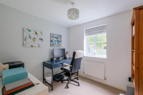 31 Broadacres, Bailiff Bridge, Brighouse, HD6 4DB