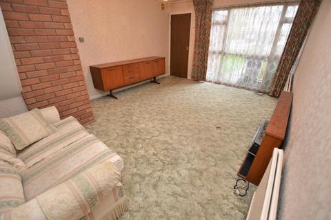 2 bedroom terraced house for sale - Burnham Close, Wigston, Leicestershire