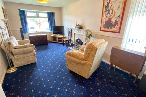 2 bedroom detached bungalow for sale - Greenacres Drive, Birstall, Batley