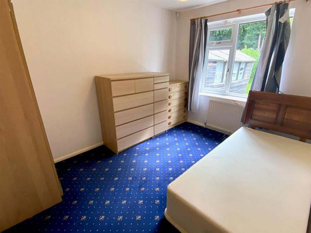 Greenacres drive new bed 1.jpg