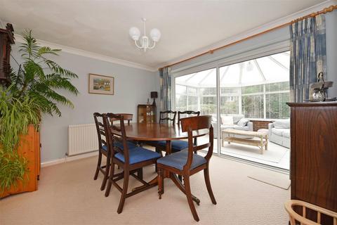 19 Bicester Close, Whitchurch, RG28 7HE
