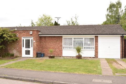 3 bedroom bungalow to rent - Long Green, Chigwell