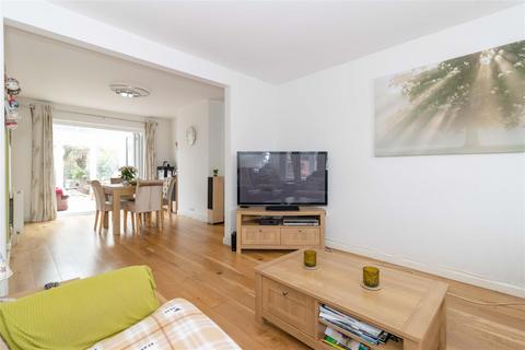 8 Slindon Road, Worthing, BN14 9LJ