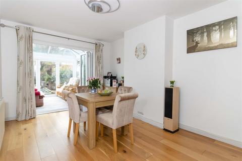8 Slindon Road, Worthing, BN14 9LJ