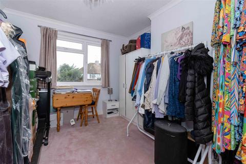 8 Slindon Road, Worthing, BN14 9LJ