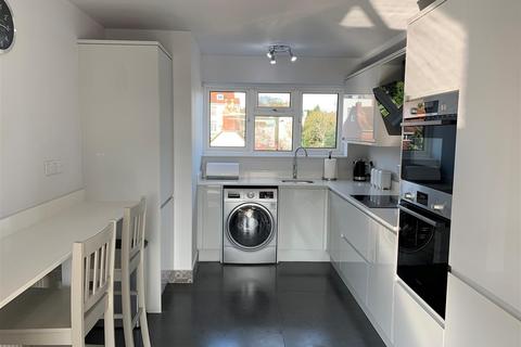 2 bedroom flat to rent - Parr Close, Exeter