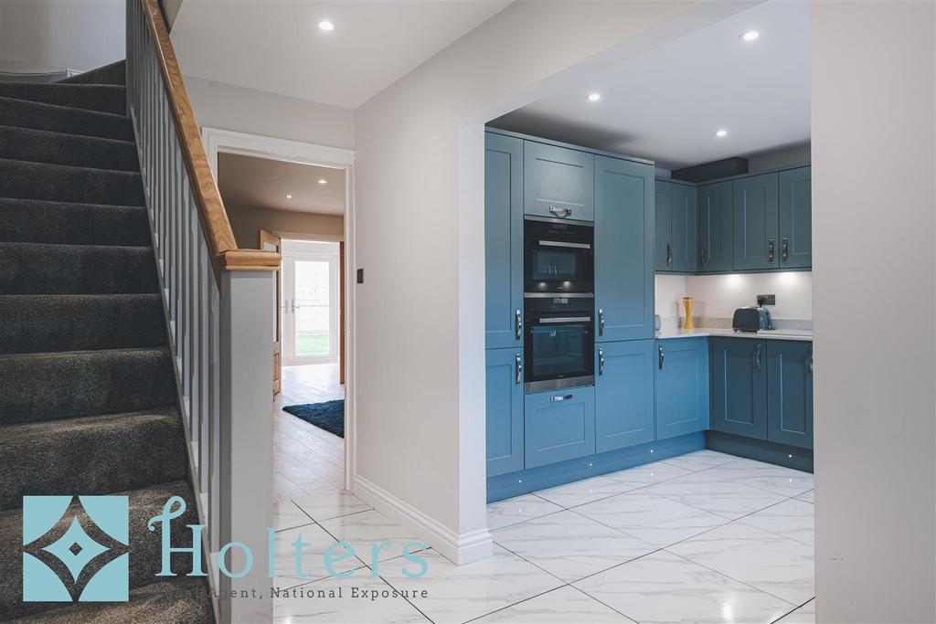 Orchard Rise, Richards Castle, Ludlow 3 bed terraced house £285,000