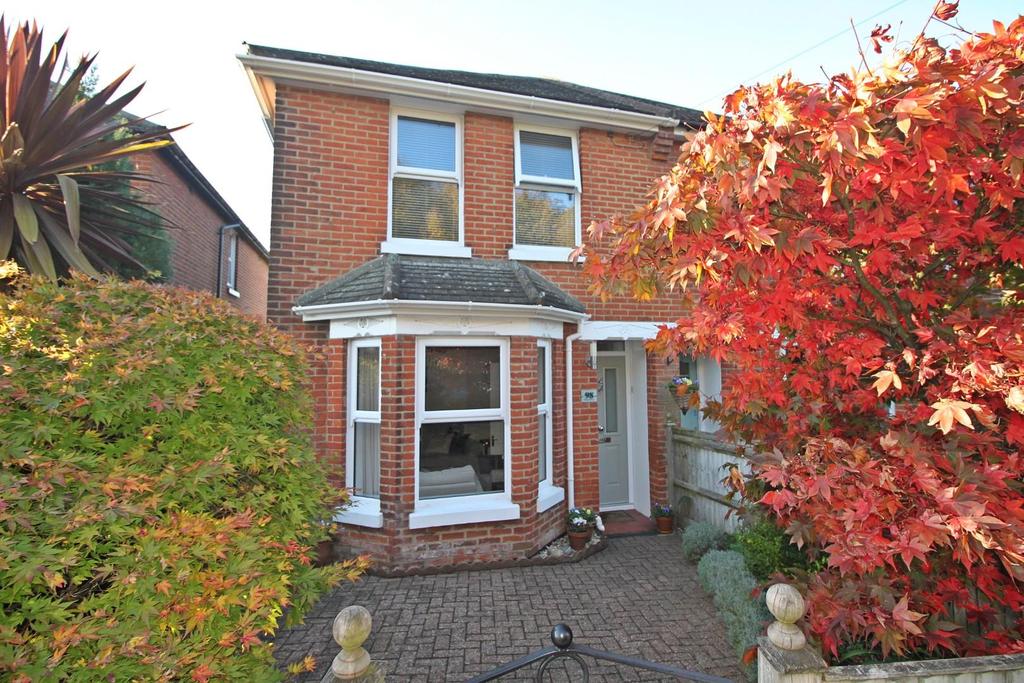 Dimond Road, Southampton 3 bed semidetached house £350,000