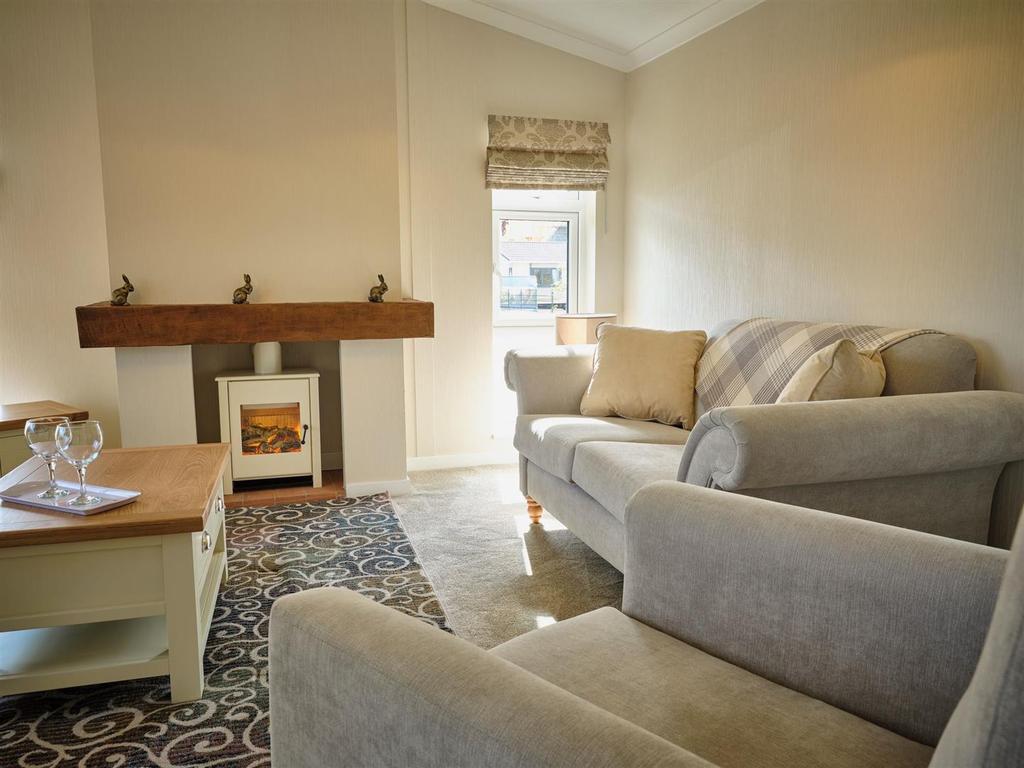 Marston Edge Elveden Living Room 2.jpg