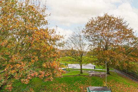 55 Sion Road, Bristol, BS3 3BD
