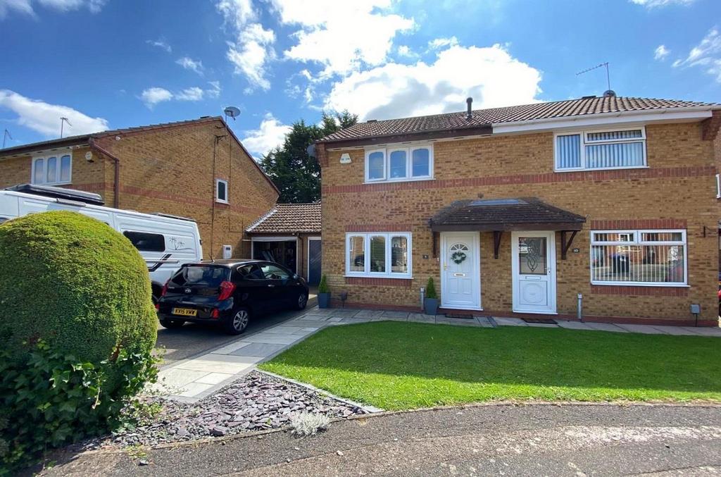 Twyford Close, Little Billing, Northampto, NN3 2 bed semidetached house £219,995