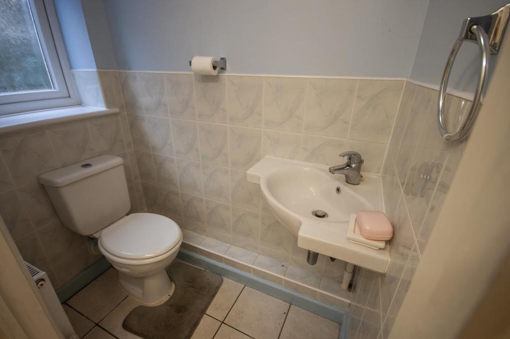 Guest cloakroom