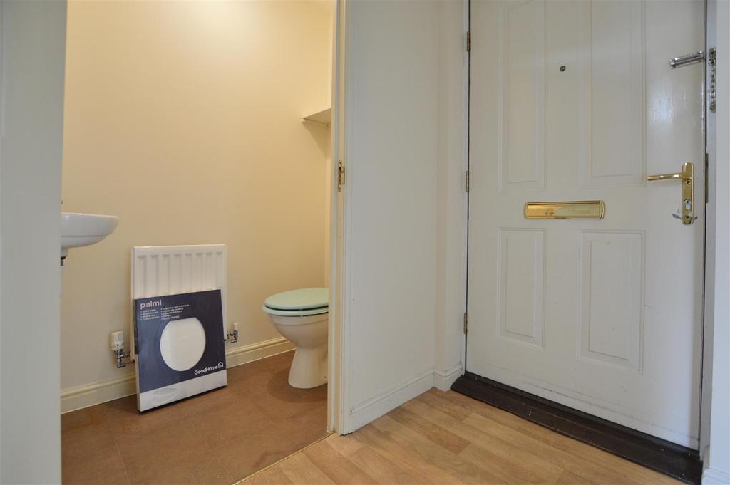 Fernacre Road, Wichelstowe, Swindon 3 bed semidetached house to rent