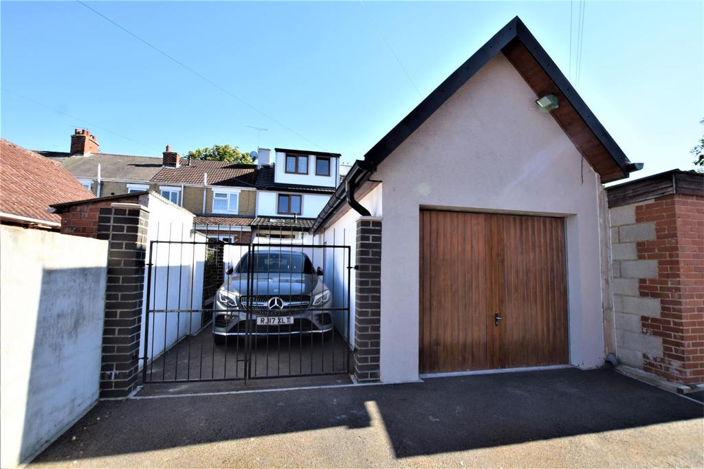 Groundwell Road, Swindon 4 bed terraced house £400,000