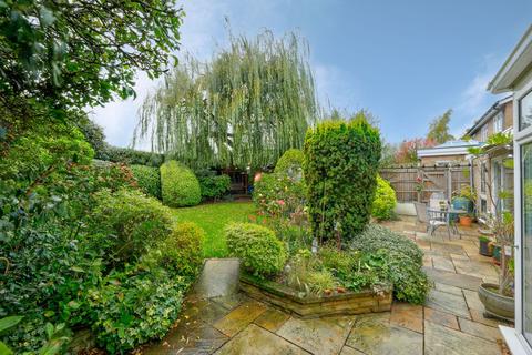 40 Dorridge Road, Dorridge, Solihull, B93 8BT