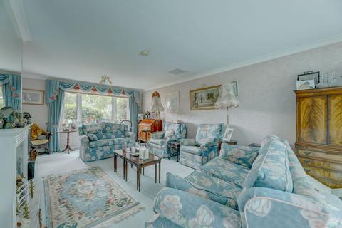 40 Dorridge Road, Dorridge, Solihull, B93 8BT