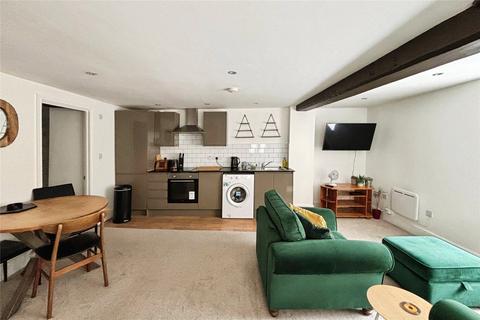 The Garden Flat, 3 Bull Pit, Bradford-on-avon, BA15 1NB