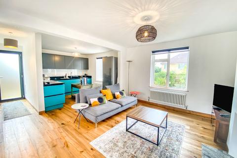 15 Culver Road, Bradford-on-avon, BA15 1HZ