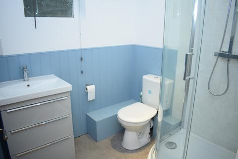 2 bedroom bungalow to rent, Ashton Street, Trowbridge