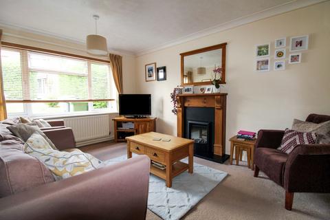 5 bedroom semi-detached house for sale - Lynwood Drive, Trowbridge