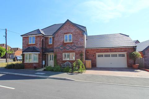 1 Centenary Close, Hilperton, Trowbridge, BA14 7XG