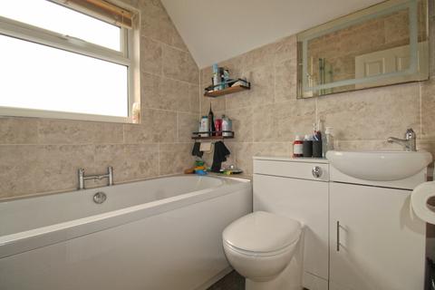 29 Queens Road, Trowbridge, BA14 8NH