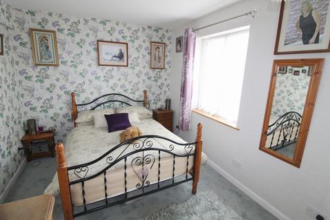 2 bedroom apartment for sale, High Street, Westbury