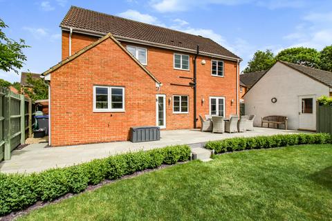 2 Camargue Road, Westbury Leigh, Westbury, BA13 3GG