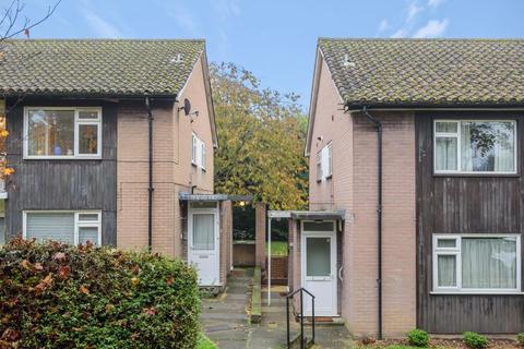 8 Claire Gardens, Stanmore, HA7 4EH
