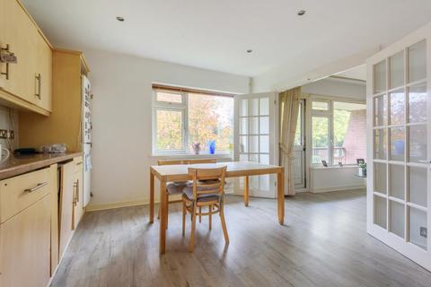 8 Claire Gardens, Stanmore, HA7 4EH